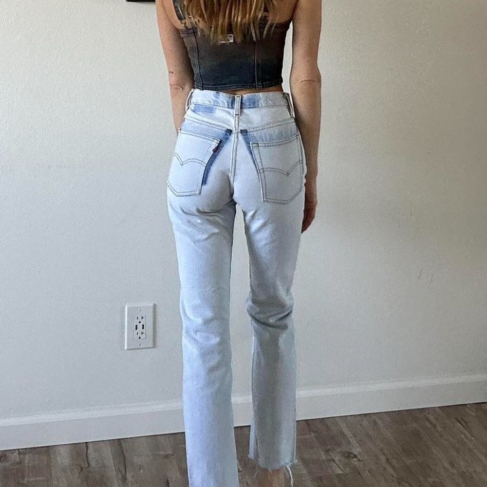 Vintage Dual-Colored Levi’s - Picture 3 of 5